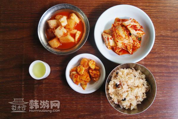 百济参鸡汤