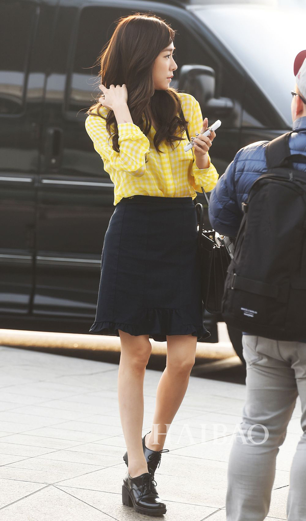 少女时代组合成员黄美英 (Tiffany) 4月12日韩国仁川机场街拍 (飞菲律宾)