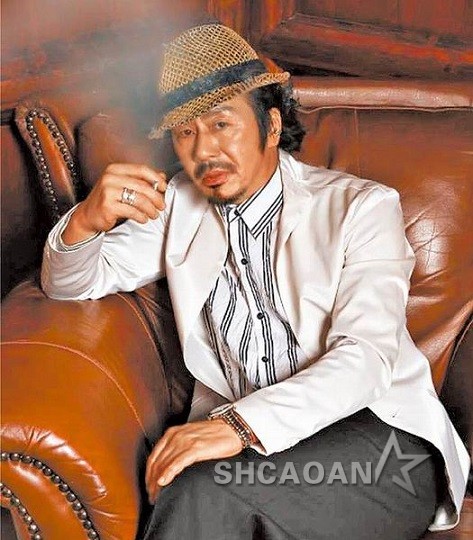 56岁男星潘永真车内烧炭自杀 40岁金云河死5天无人知(图)