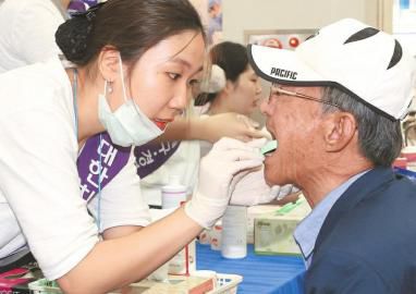 6月24日至26日，大邱将举办医疗从业人员、医院、医疗器械企业、海外买家、医疗游客和大邱市民们共同参加的“百岁时代、健康大解析”综合医疗博览会“2016MEDIEXPO”。