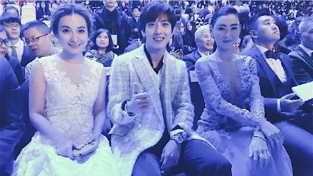 允儿李易峰王凯崔始源赵丽颖　中韩明星亲密合照