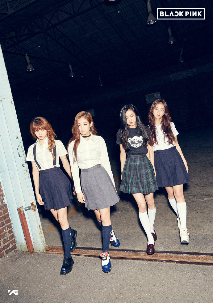 YG新女团4名成员最终确定&ldquo;组合名Black Pink&rdquo;