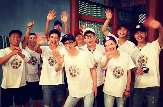 李准基公开《Running Man》拍摄认证照　节目首秀引期待