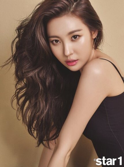 Wo<em></em>nder Girls宣美健康美画报公开