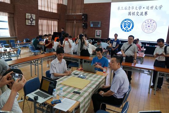 队际赛两队领衔教练古力李世石落第1手
