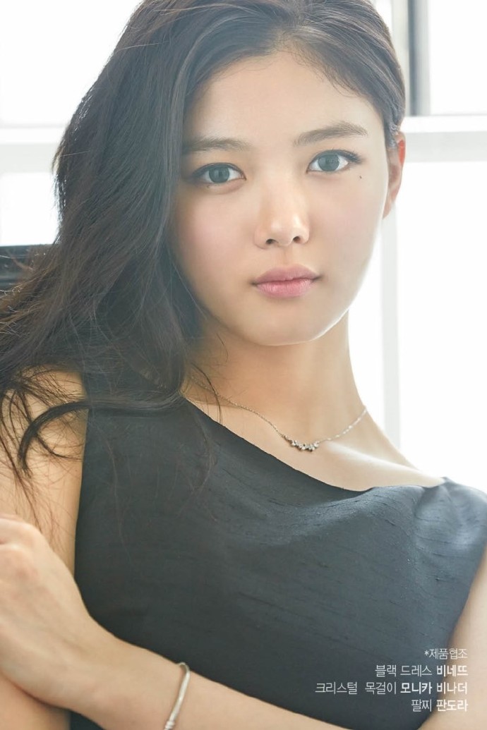 金裕贞画报公开 少女到淑女的蜕变