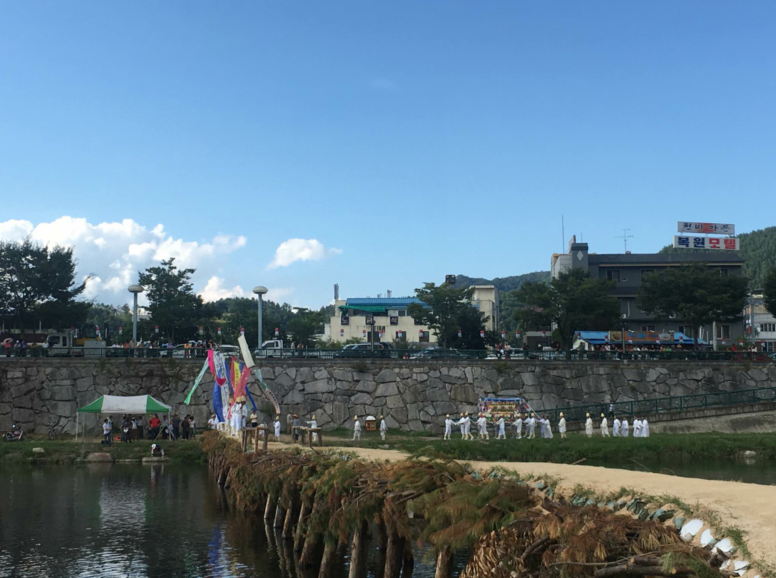 QYNQ%IUR%0E~IB3@P)]RENE