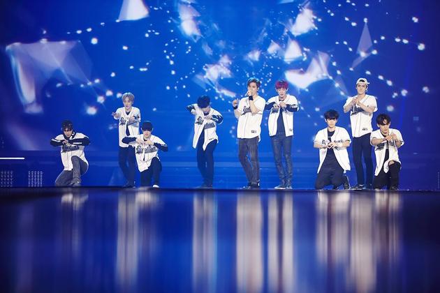 EXO