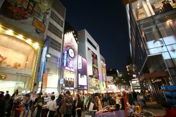 2016  血拼韩国首选地，明洞旅游全攻略（明洞在哪里/明洞哪里可以购物）