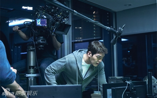 《Master》李秉宪姜栋元金宇彬专注拍摄