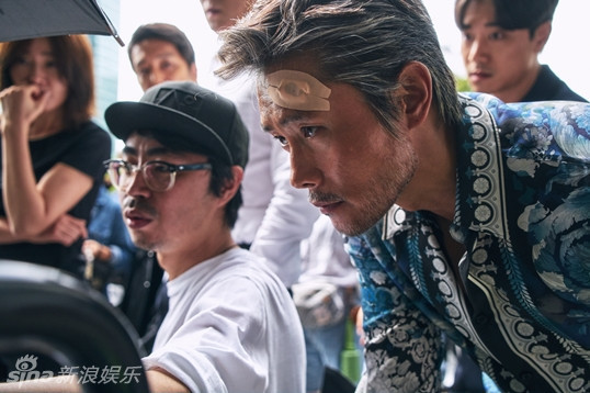 《Master》李秉宪姜栋元金宇彬专注拍摄