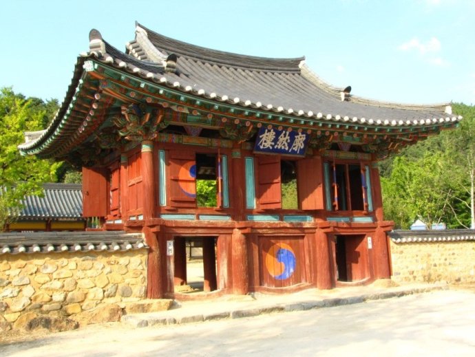 韩国笔岩书院 (4).jpg 韩国书院