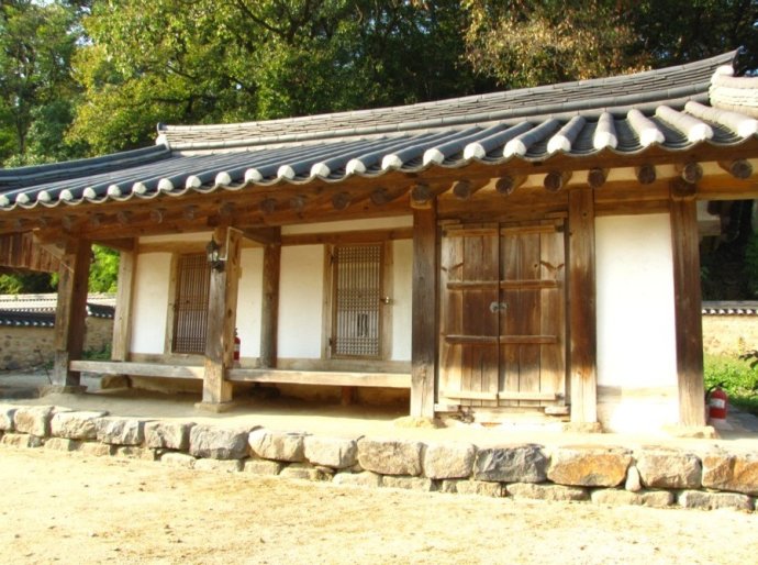 韩国笔岩书院 (9).jpg 韩国书院