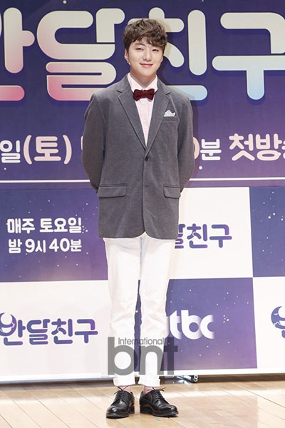 姜昇润(姜胜允)有望出演综艺节目《花样旅行》