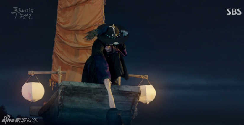 《蓝色大海的传说》昨晚首播 全智贤人鱼扮相美演绎&ldquo;手镯情缘&rdquo;