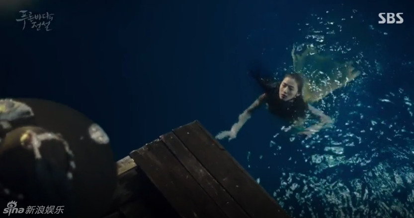 《蓝色大海的传说》昨晚首播 全智贤人鱼扮相美演绎&ldquo;手镯情缘&rdquo;