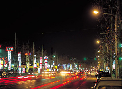 西门市场
    