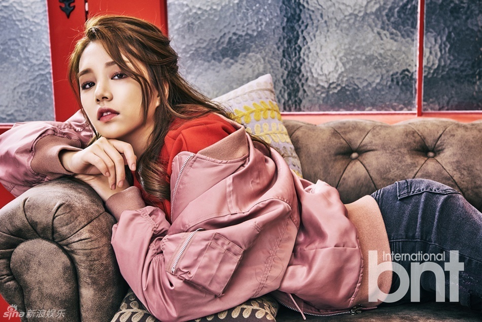 LABOUM率滨拍写真 少女纯美令人倾心