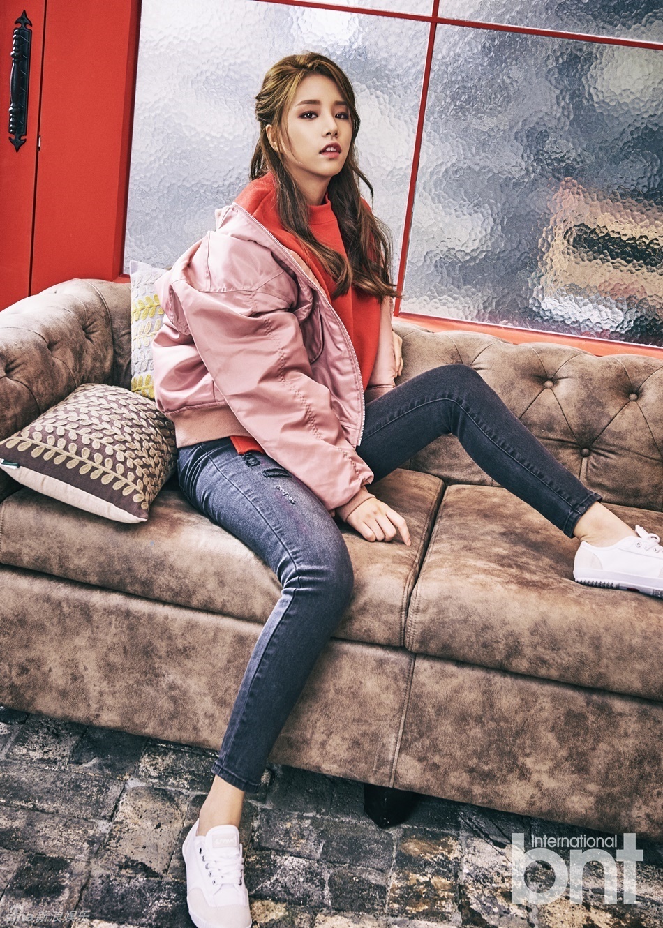 LABOUM率滨拍写真 少女纯美令人倾心