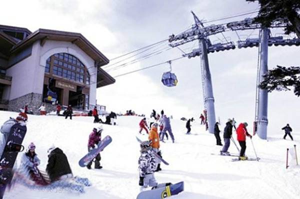 韩国的冬季 我们一起去滑雪