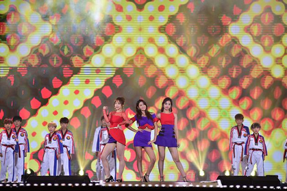 EXID HaNi、AOA 雪炫、TWICE 周子瑜