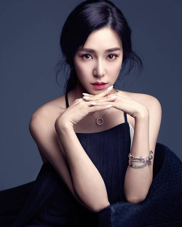 少女时代Tiffany画报公开“女人香气”