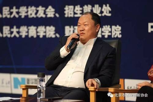 中国人民大学风险投资发展研究中心副主任胡波副教授