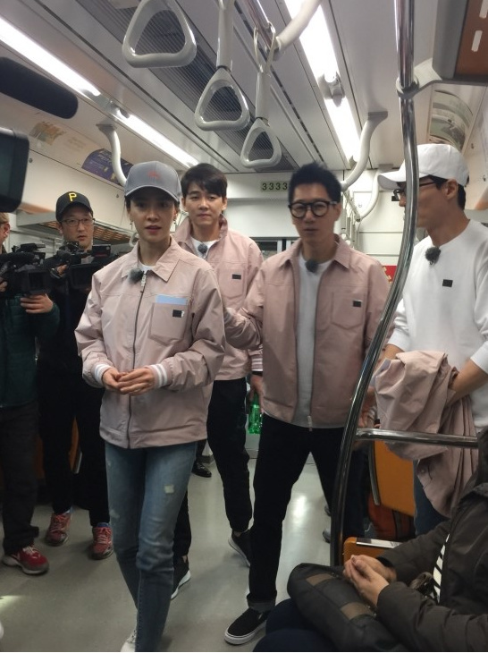 APINK普美-崔民勇参加《Running Man》 搭乘地铁做任务