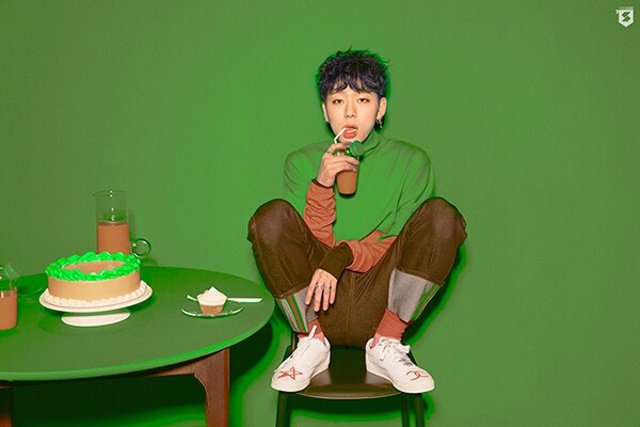 ZICO全新单曲《SHES A BABY》公开专辑封面照及回归预告照