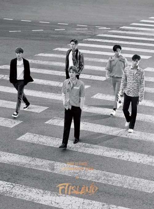 FTISLAND出道十周年纪念专辑《OVER 10 YEARS》封面海报公开