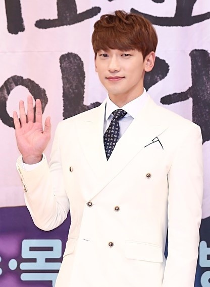 Rain有望担任KBS《The Final 99 Match》MC