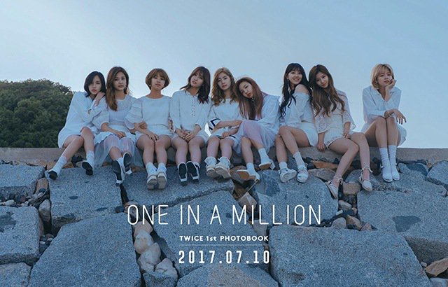 TWICE首本写真集《ONE IN A MILLION》拍摄花絮公开