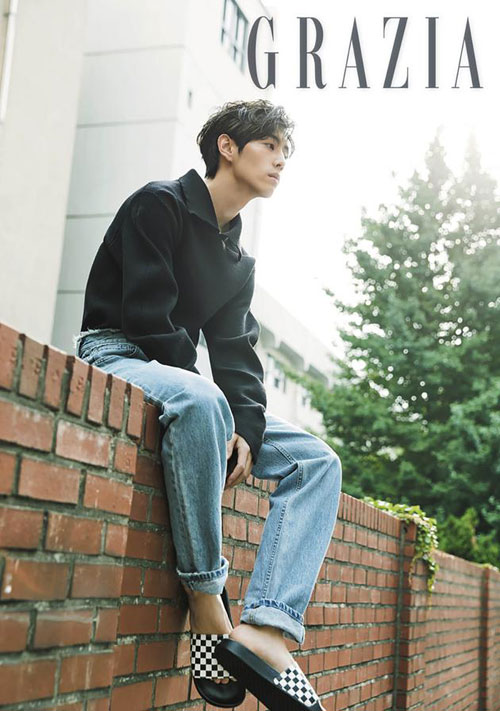 GOT7成员段宜恩(Mark)为《GRAZIA》杂志拍摄画报公开 为JJP新专辑应援