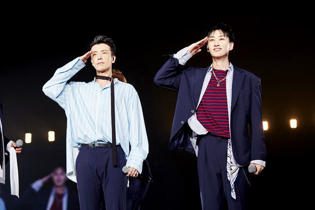 SMTOWN - 东海,银赫