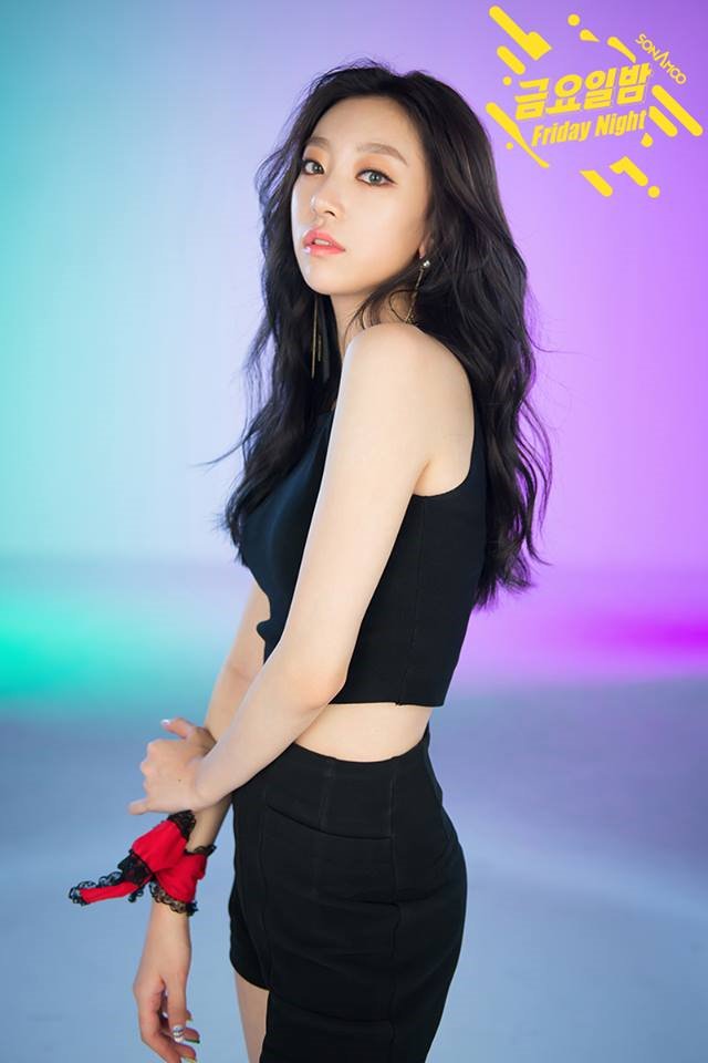 SONAMOO首支单曲《Friday Night》公开成员宜珍、D.ana、受玟的个人概念照