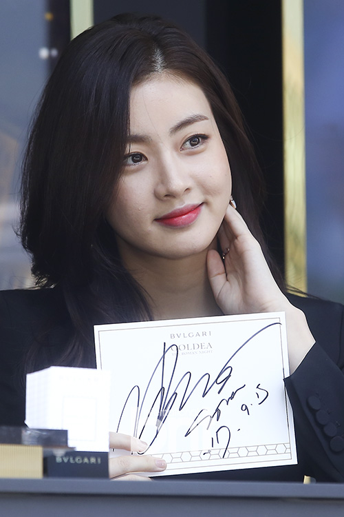 75ebba3f4f0179b10bc99336bd783ee8[1]