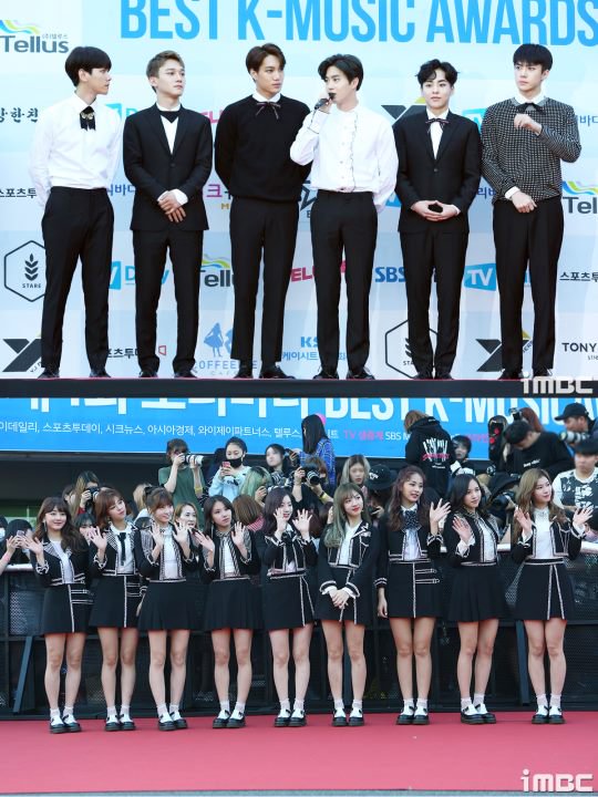 EXO、TWICE拿下韩国《2017第一届SOBA》大赏与音源大赏