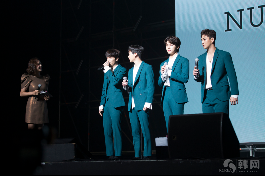 韩网独家/Pledis娱乐公司于10月10日在首尔Yes24直播厅举办NU'EST小分队NU'EST W（JR，Aron，珉起，东昊）的新专辑发布仪式