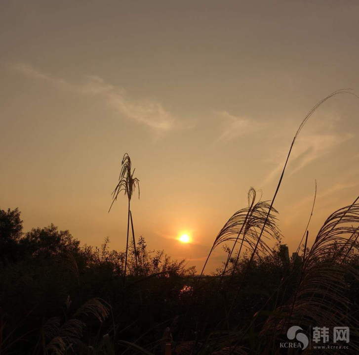 首尔汉江秋季郁郁黄昏之时图片欣赏
