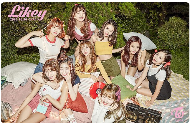 TWICE《Twicetagram》「草地派对」团体概念照公开