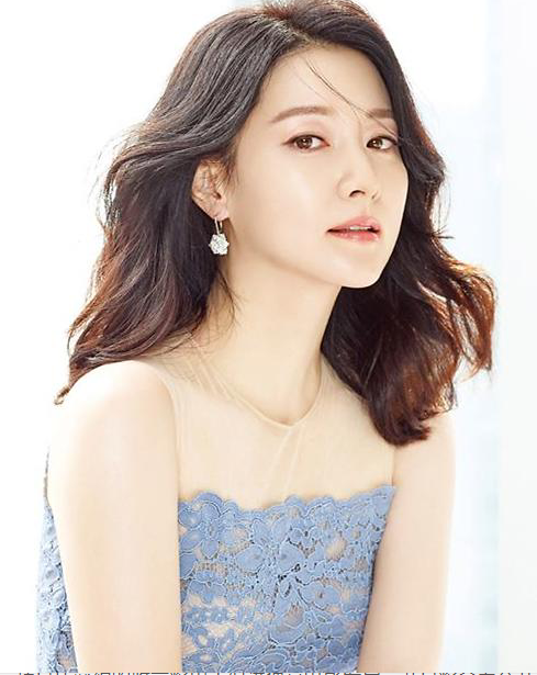 李英爱