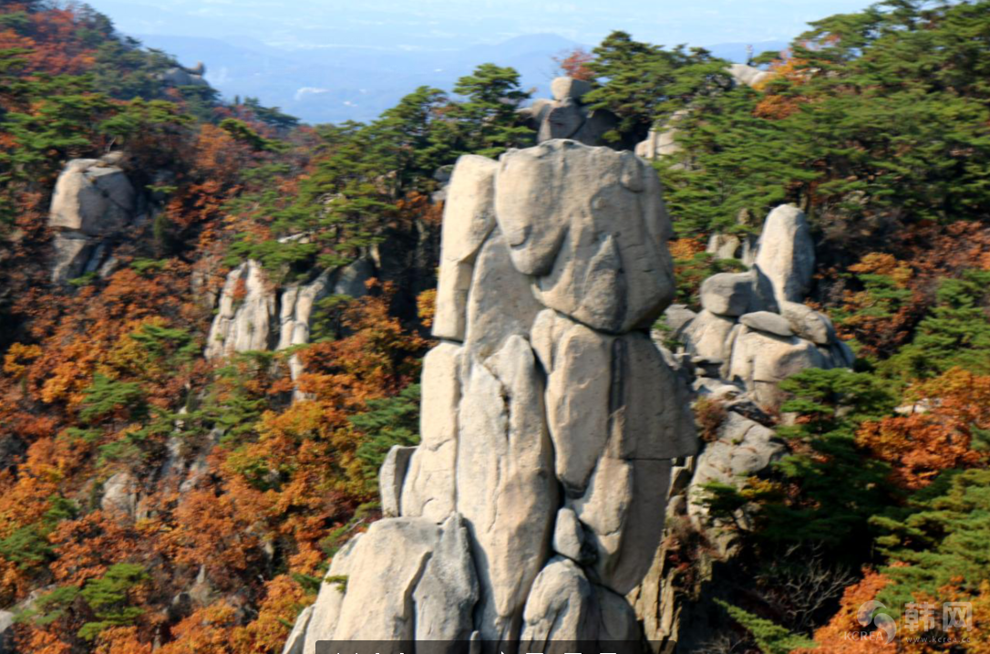 首尔道峰山秋景枫叶图片欣赏
