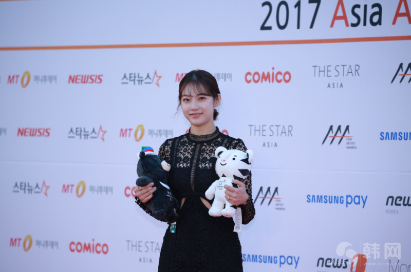 11月15日“2017 Asia Artist Awards”亚洲艺术大奖红毯现场