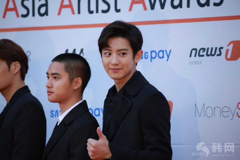 11月15日“2017 Asia Artist Awards”亚洲艺术大奖红毯现场