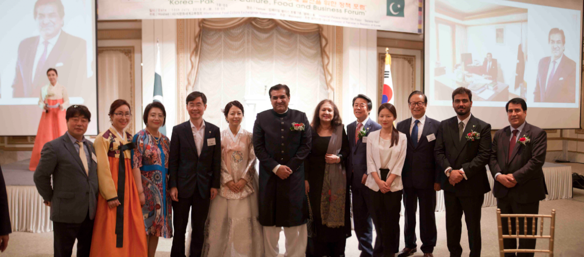 7YRQC`U)R02Q7M63OISJM}N