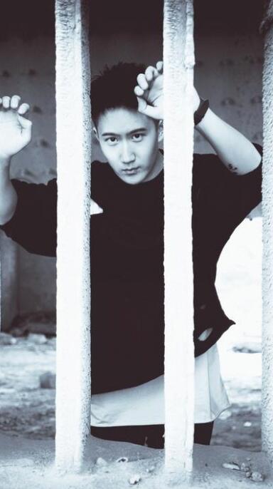NY3)UA%CROP@9(Q}D5I]_JR