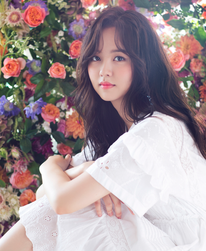 Kmagazine 8月号 cover story 夏日香气--金所炫