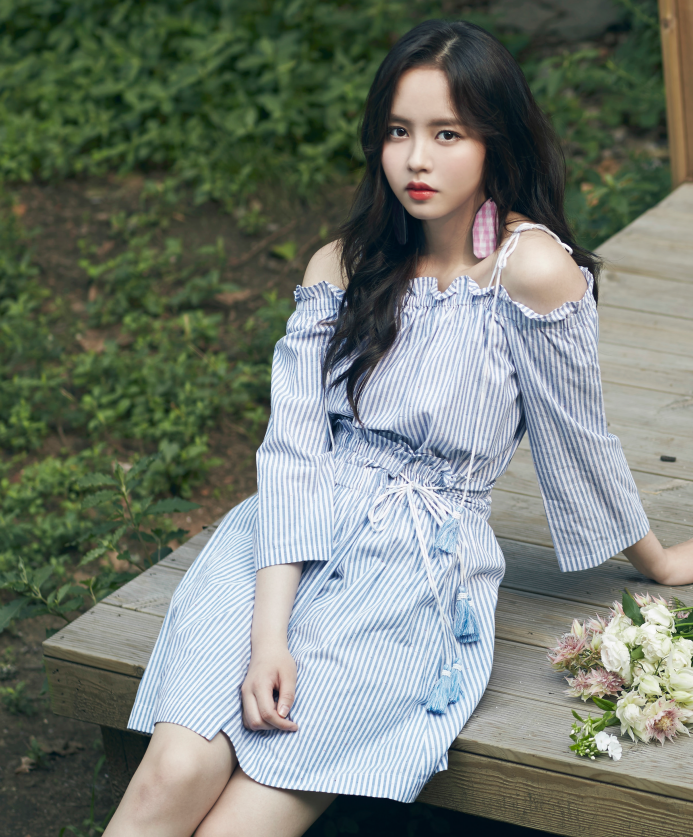 Kmagazine 8月号 cover story 夏日香气--金所炫