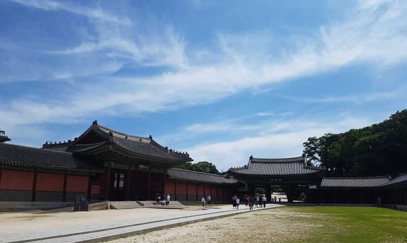 秋季出行好去处，景色历史双重体验--首尔昌德宫