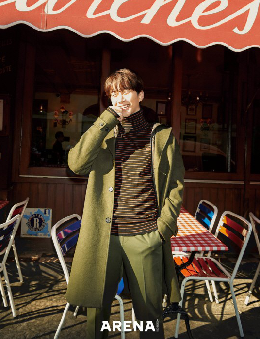 2PM俊昊最新杂志时装照巴黎街头 阳光下自在休闲2